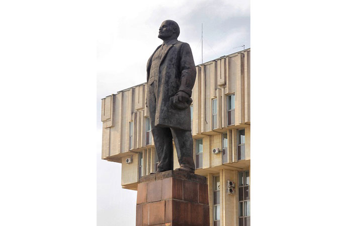 Памятник В.И. Ленину фото 1