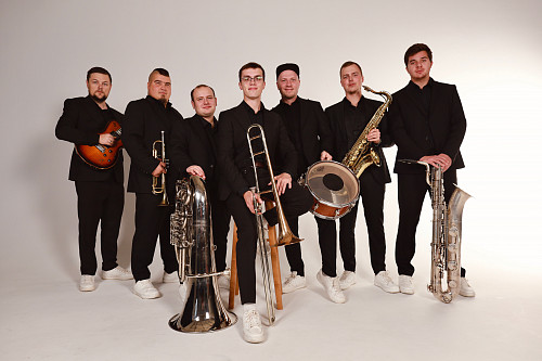 Концерт Ginger Brass Band