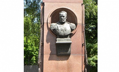 Памятник С.И. Мосину фото
