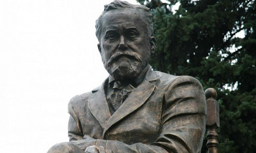 Памятник Глебу Успенскому фото