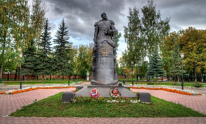 Памятник В.Ф. Рудневу фото