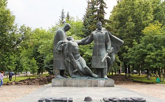 Монумент Вечной Славы в Новомосковске