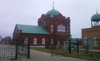 Свято-Троицкий храм (г. Узловая)