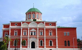 Тульский государственный музей оружия (здание в Тульском кремле)