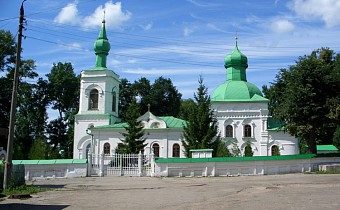 Кочаки. Церковь Николая чудотворца. Склеп Толстых