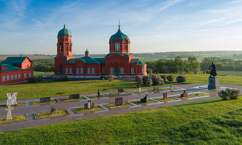 Музейно-мемориальный комплекс героям Куликовской битвы в с. Монастырщино фото