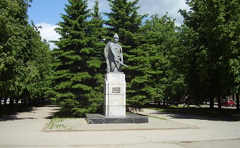 Памятник Дмитрию Донскому г. Новомосковск